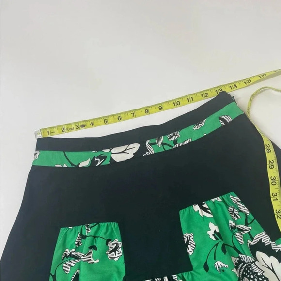 NEW Diane Von Furstenberg Claire Skirt in Simple Toile Garden Green Black Size 6 - Picture 12 of 13